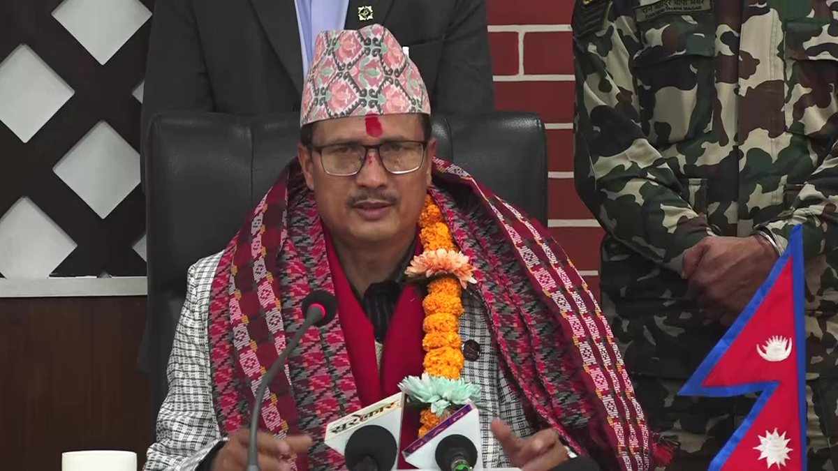 मेराे कार्यकालमा श्रम क्षेत्रलाई व्यवस्थित गर्ने कामको सुरुवात भएकाे छ : कुँवर